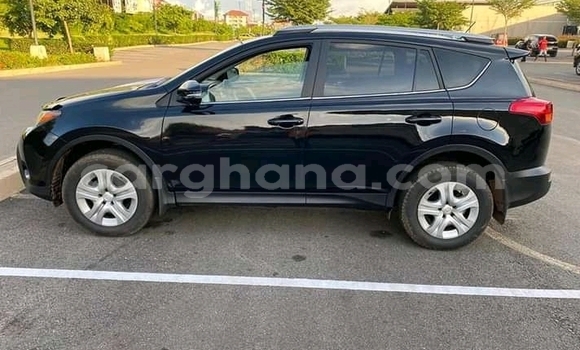 Ra Àlòkù Toyota RAV4 Black Ọkọ̀ in Accra ni Greater Accra Ra Àlòkù Toyota RAV4 Black Ọkọ̀ in Accra ni Greater Accra