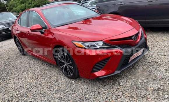 Sayi Na hannu Toyota Camry Red Mota in Sekondi–Takoradi Metropolitan a Yamma Sayi Na hannu Toyota Camry Red Mota in Sekondi–Takoradi Metropolitan a Yamma