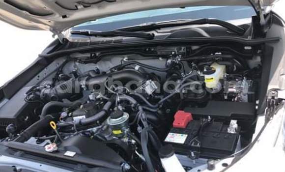 Sayi Na hannu Toyota Hilux Surf Azurfa Mota in Sekondi–Takoradi Metropolitan a Yamma Sayi Na hannu Toyota Hilux Surf Azurfa Mota in Sekondi–Takoradi Metropolitan a Yamma