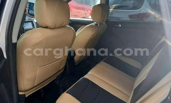 Buy Used Toyota Matrix Other Car in Accra in Greater Accra Buy Used Toyota Matrix Other Car in Accra in Greater Accra