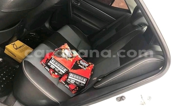 Buy Used Toyota Corolla White Car in Accra in Greater Accra Buy Used Toyota Corolla White Car in Accra in Greater Accra