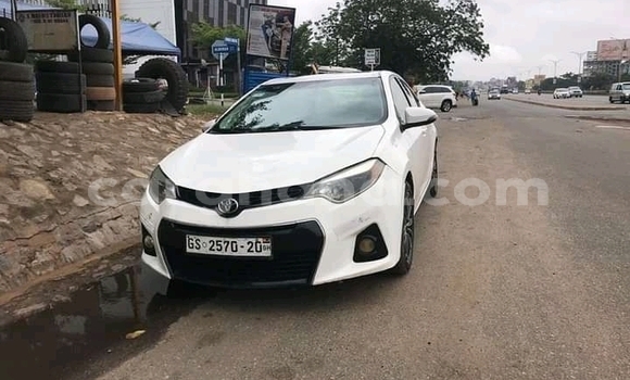 Buy Used Toyota Corolla White Car in Accra in Greater Accra Buy Used Toyota Corolla White Car in Accra in Greater Accra