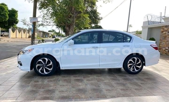 Buy Used Honda Accord White Car in Accra in Greater Accra Buy Used Honda Accord White Car in Accra in Greater Accra