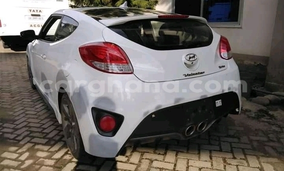 Sayi Na hannu Hyundai Veloster White Mota in Accra a Greater Accra Sayi Na hannu Hyundai Veloster White Mota in Accra a Greater Accra