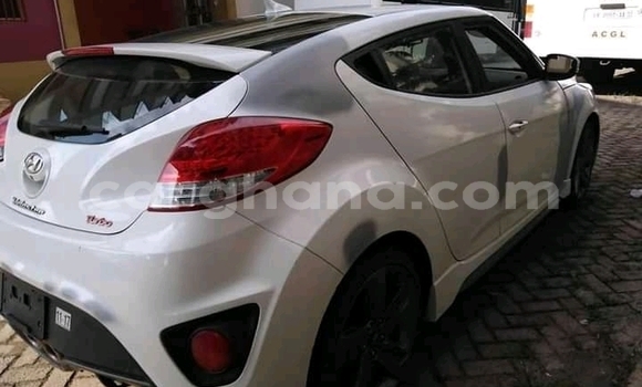Sayi Na hannu Hyundai Veloster White Mota in Accra a Greater Accra Sayi Na hannu Hyundai Veloster White Mota in Accra a Greater Accra