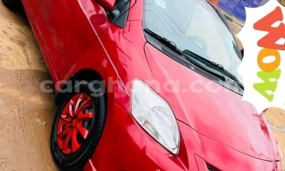 Sayi Na hannu Toyota Yaris Red Mota in Accra a Greater Accra Sayi Na hannu Toyota Yaris Red Mota in Accra a Greater Accra