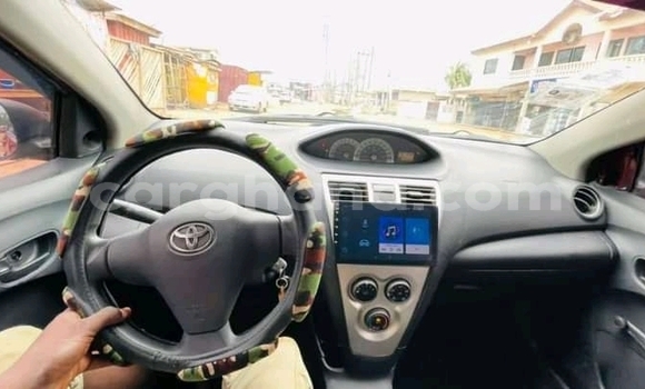 Sayi Na hannu Toyota Yaris Red Mota in Accra a Greater Accra Sayi Na hannu Toyota Yaris Red Mota in Accra a Greater Accra