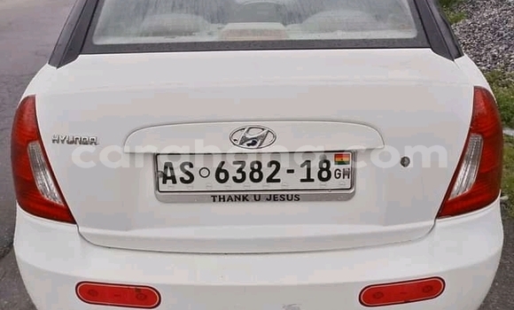 Buy Used Hyundai Accent White Car in Accra in Greater Accra Buy Used Hyundai Accent White Car in Accra in Greater Accra