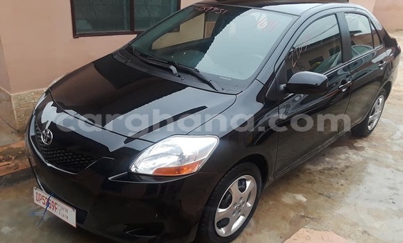 Sayi Na hannu Toyota Yaris Black Mota in Sekondi–Takoradi Metropolitan a Yamma Sayi Na hannu Toyota Yaris Black Mota in Sekondi–Takoradi Metropolitan a Yamma