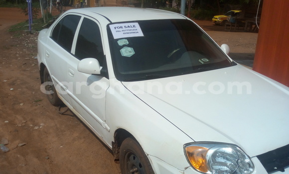 Buy Used Hyundai Accent White Car in Tema in Greater Accra Buy Used Hyundai Accent White Car in Tema in Greater Accra