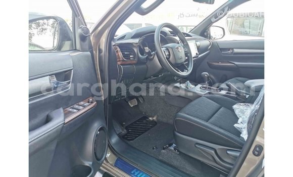 Ra Imported Toyota Hilux Brown Ọkọ̀ in Import - Dubai ni Ashanti Ra Imported Toyota Hilux Brown Ọkọ̀ in Import - Dubai ni Ashanti
