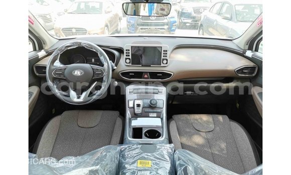 Ra Imported Hyundai Santa Fe funfun Ọkọ̀ in Import - Dubai ni Ashanti Ra Imported Hyundai Santa Fe funfun Ọkọ̀ in Import - Dubai ni Ashanti