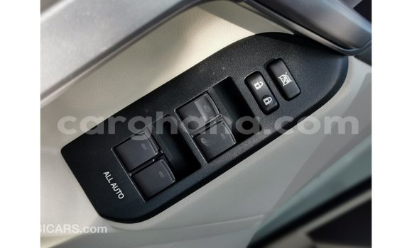 Buy Import Toyota Prado White Car in Import - Dubai in Ashanti Buy Import Toyota Prado White Car in Import - Dubai in Ashanti