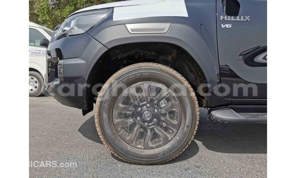 Buy Import Toyota Hilux Black Car in Import - Dubai in Ashanti Buy Import Toyota Hilux Black Car in Import - Dubai in Ashanti