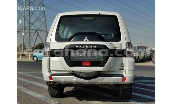 Ra Imported Mitsubishi Pajero funfun Ọkọ̀ in Import - Dubai ni Ashanti Ra Imported Mitsubishi Pajero funfun Ọkọ̀ in Import - Dubai ni Ashanti