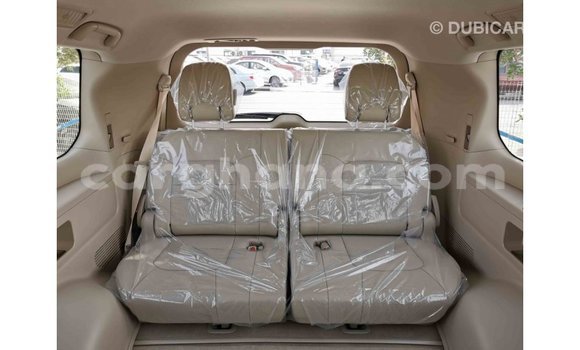 Ra Imported Toyota Land Cruiser funfun Ọkọ̀ in Import - Dubai ni Ashanti Ra Imported Toyota Land Cruiser funfun Ọkọ̀ in Import - Dubai ni Ashanti