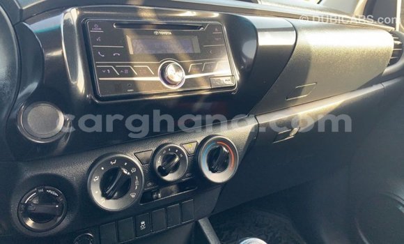 Ra Imported Toyota Hilux funfun Ọkọ̀ in Import - Dubai ni Ashanti Ra Imported Toyota Hilux funfun Ọkọ̀ in Import - Dubai ni Ashanti