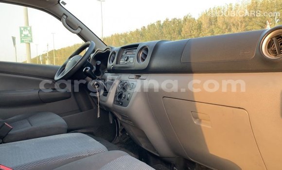 Ra Imported Nissan Urvan funfun Ọkọ̀ in Import - Dubai ni Ashanti Ra Imported Nissan Urvan funfun Ọkọ̀ in Import - Dubai ni Ashanti