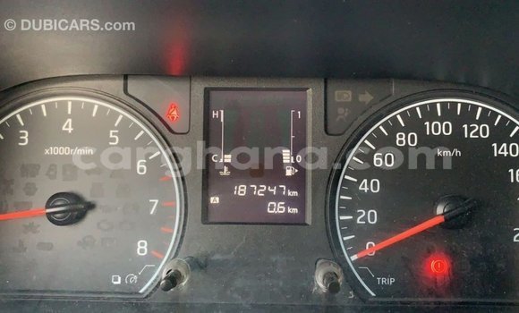 Ra Imported Nissan Urvan funfun Ọkọ̀ in Import - Dubai ni Ashanti Ra Imported Nissan Urvan funfun Ọkọ̀ in Import - Dubai ni Ashanti