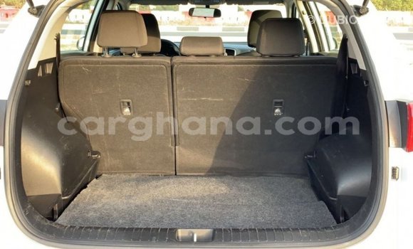 Sayi Imported Kia Sportage White Mota in Import - Dubai a Ashanti Sayi Imported Kia Sportage White Mota in Import - Dubai a Ashanti