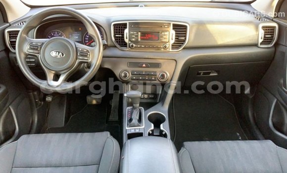 Sayi Imported Kia Sportage White Mota in Import - Dubai a Ashanti Sayi Imported Kia Sportage White Mota in Import - Dubai a Ashanti
