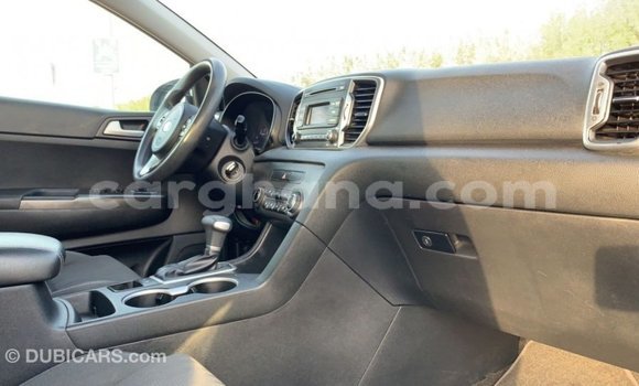 Sayi Imported Kia Sportage White Mota in Import - Dubai a Ashanti Sayi Imported Kia Sportage White Mota in Import - Dubai a Ashanti