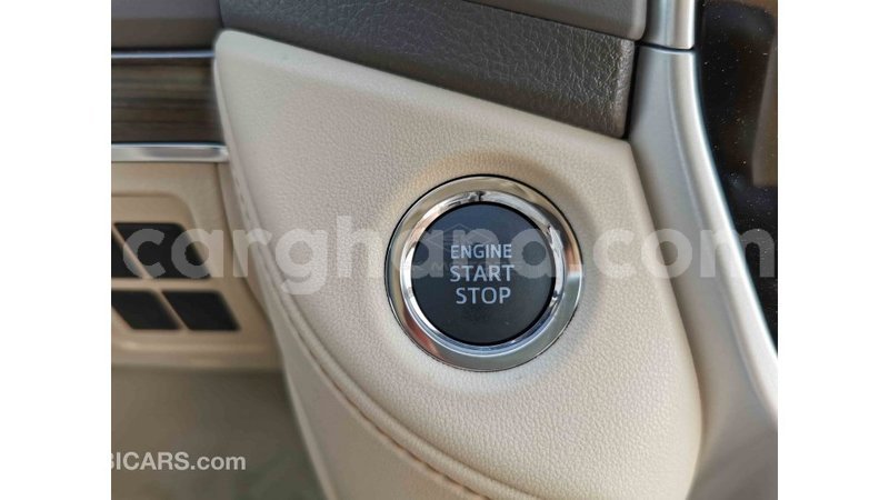 Big with watermark toyota land cruiser ashanti import dubai 35628