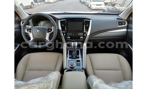 Buy Import Mitsubishi Montero White Car in Import - Dubai in Ashanti Buy Import Mitsubishi Montero White Car in Import - Dubai in Ashanti