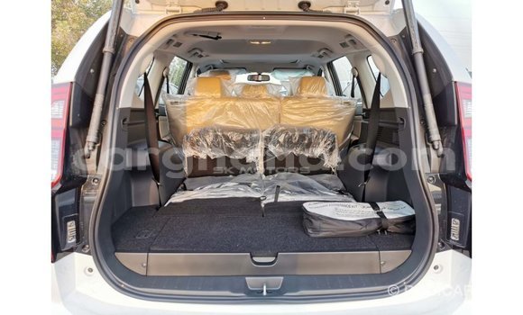 Buy Import Mitsubishi Montero White Car in Import - Dubai in Ashanti Buy Import Mitsubishi Montero White Car in Import - Dubai in Ashanti