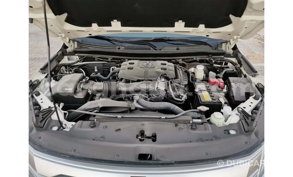 Buy Import Mitsubishi Montero White Car in Import - Dubai in Ashanti Buy Import Mitsubishi Montero White Car in Import - Dubai in Ashanti