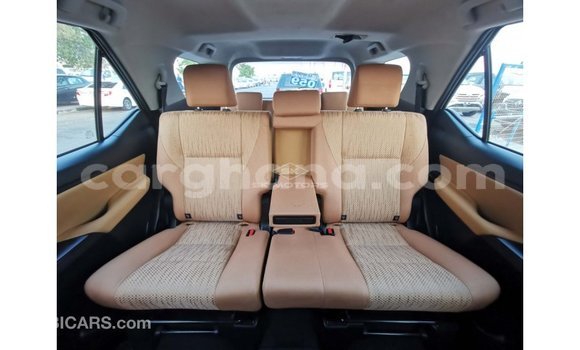 Sayi Imported Toyota Fortuner White Mota in Import - Dubai a Ashanti Sayi Imported Toyota Fortuner White Mota in Import - Dubai a Ashanti