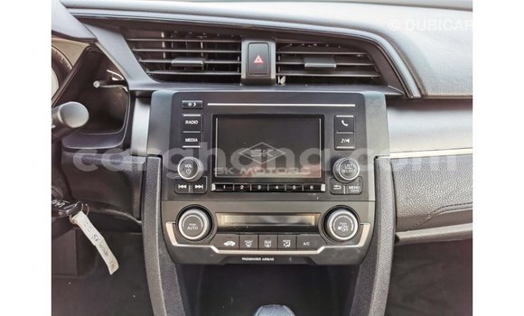 Ra Imported Honda C funfun Mọto in Import - Dubai ni Ashanti Ra Imported Honda C funfun Mọto in Import - Dubai ni Ashanti