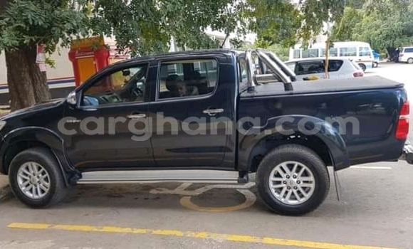 Buy Used Toyota Hilux Black Car in Accra in Greater Accra