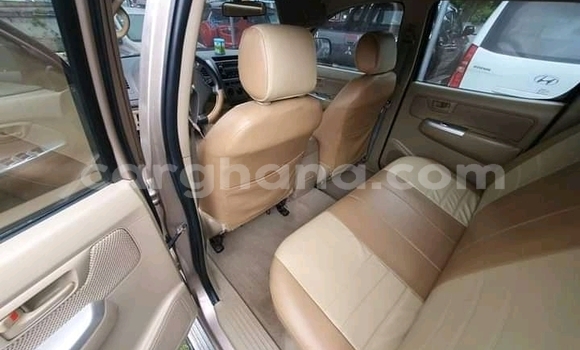 Sayi Na hannu Toyota Hilux Sauran Mota in Accra a Greater Accra Sayi Na hannu Toyota Hilux Sauran Mota in Accra a Greater Accra