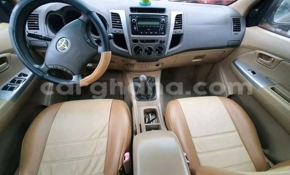 Sayi Na hannu Toyota Hilux Sauran Mota in Accra a Greater Accra Sayi Na hannu Toyota Hilux Sauran Mota in Accra a Greater Accra