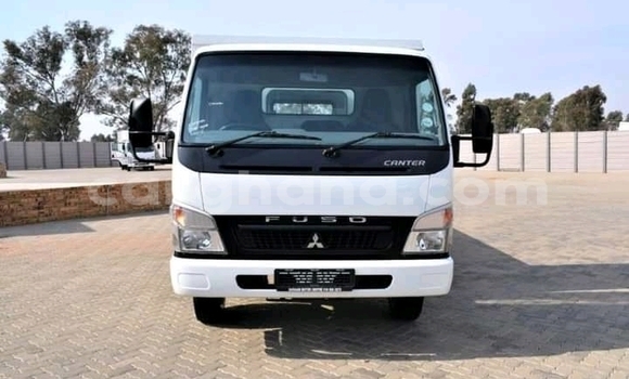 Buy Used FSO 132p White Car in Accra in Greater Accra Buy Used FSO 132p White Car in Accra in Greater Accra