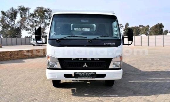 Buy Used FSO 132p White Car in Accra in Greater Accra Buy Used FSO 132p White Car in Accra in Greater Accra