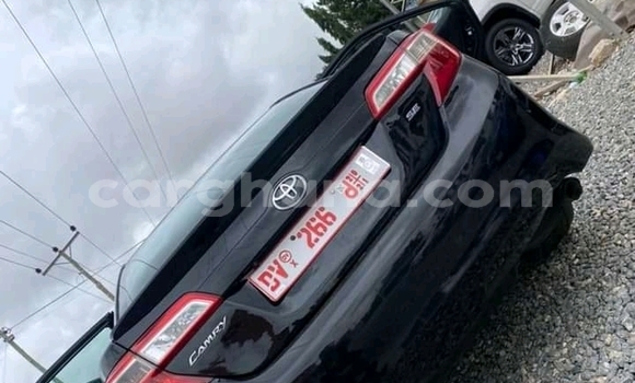 Ra Àlòkù Toyota Camry Black Ọkọ̀ in Accra ni Greater Accra Ra Àlòkù Toyota Camry Black Ọkọ̀ in Accra ni Greater Accra