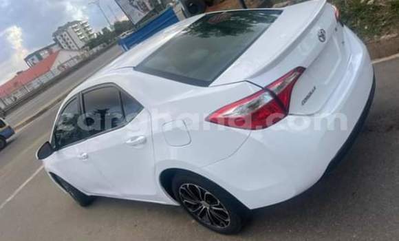Ra Àlòkù Toyota Corolla funfun Ọkọ̀ in Sekondi–Takoradi Metropolitan ni Oorun Ra Àlòkù Toyota Corolla funfun Ọkọ̀ in Sekondi–Takoradi Metropolitan ni Oorun