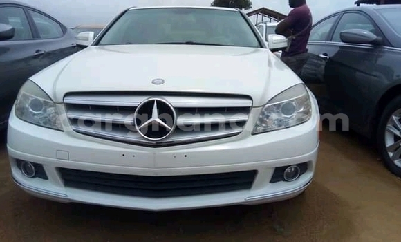 Buy Used Mercedes‒Benz 300CD White Car in Accra in Greater Accra