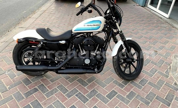Ra Àlòkù Harley Davidson Sportster funfun Mọto in Accra ni Greater Accra