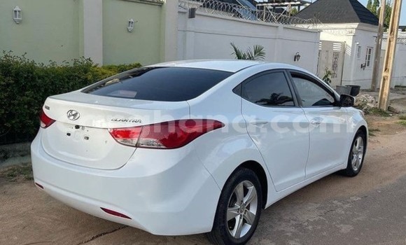 Buy Used Hyundai Elantra White Car in Sekondi–Takoradi Metropolitan in Western