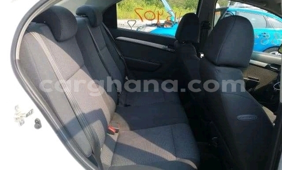 Sayi Na hannu Chevrolet Aveo White Mota in Accra a Greater Accra Sayi Na hannu Chevrolet Aveo White Mota in Accra a Greater Accra