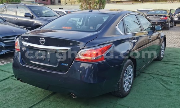Ra Àlòkù Nissan Altima Black Ọkọ̀ in Sekondi–Takoradi Metropolitan ni Oorun Ra Àlòkù Nissan Altima Black Ọkọ̀ in Sekondi–Takoradi Metropolitan ni Oorun