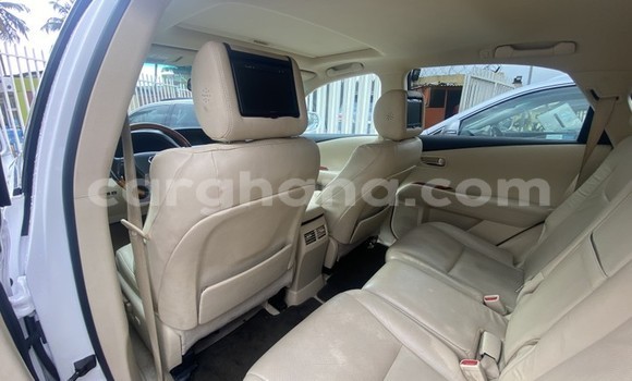 Ra Àlòkù Lexus RX 350 funfun Ọkọ̀ in Sekondi–Takoradi Metropolitan ni Oorun Ra Àlòkù Lexus RX 350 funfun Ọkọ̀ in Sekondi–Takoradi Metropolitan ni Oorun