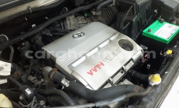 Buy Used Toyota Highlander White Car in Sekondi–Takoradi Metropolitan in Western Buy Used Toyota Highlander White Car in Sekondi–Takoradi Metropolitan in Western