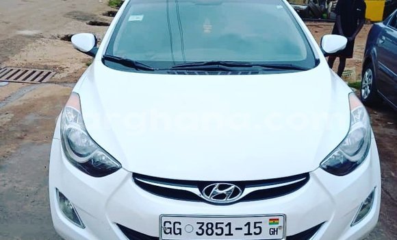 Buy Used Hyundai Elantra White Car in Sunyani in Brong-Ahafo