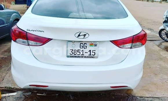 Buy Used Hyundai Elantra White Car in Sunyani in Brong-Ahafo Buy Used Hyundai Elantra White Car in Sunyani in Brong-Ahafo