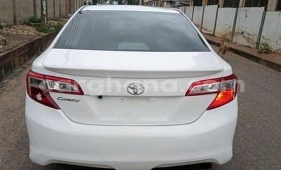 Buy Used Toyota Corolla White Car in Accra in Greater Accra Buy Used Toyota Corolla White Car in Accra in Greater Accra