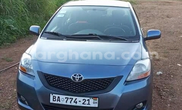 Ra Àlòkù Toyota Corolla II Silver Ọkọ̀ in Accra ni Greater Accra
